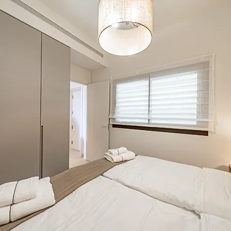 Luxury And Extraordinary In El Higueron 푸엔히롤라