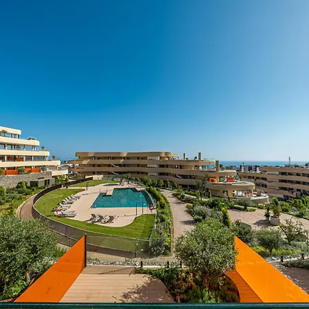 Luxury And Extraordinary In El Higueron 아파트 *