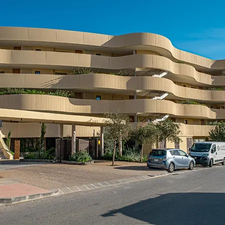 Luxury And Extraordinary In El Higueron Daire Fuengirola