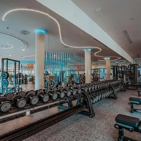 아파트 Luxury And Extraordinary In El Higueron *