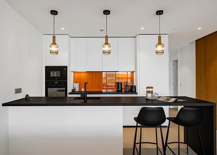 Luxury And Extraordinary In El Higueron *