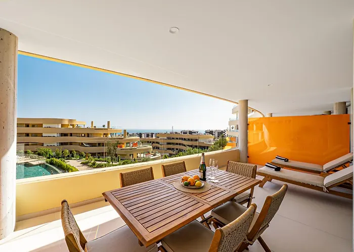 Luxury And Extraordinary In El Higueron