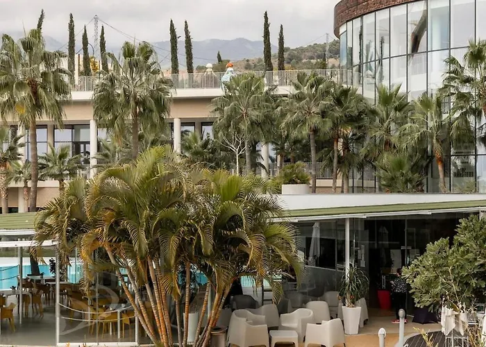 Luxury And Extraordinary In El Higueron Fuengirola