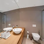 Luxury And Extraordinary In El Higueron 丰希罗拉