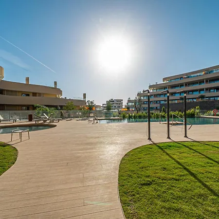 公寓 Luxury And Extraordinary In El Higueron 丰希罗拉